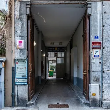 Coeur Centre - Charme De L'ancien Grenoble