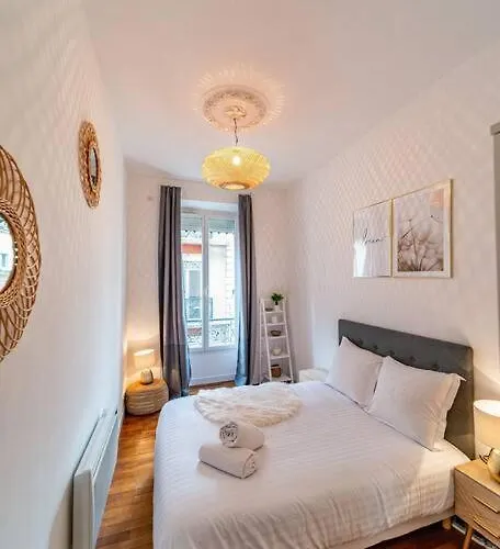 Coeur Centre - Charme De L'ancien * Гренобль