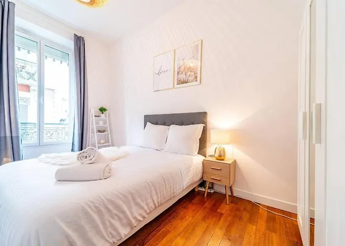 Апартаменти Coeur Centre - Charme De L'ancien