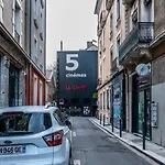 Coeur Centre - Charme De L'ancien Apartamento